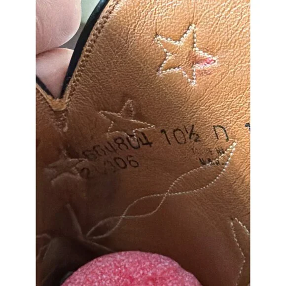 Lucchese Classics Star Inlay Cowboy Boots Black Leather USA Vintage 10.5 w/FLAW